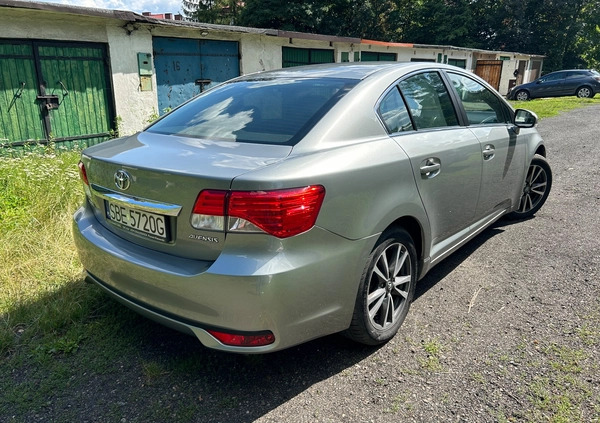 Toyota Avensis cena 36500 przebieg: 194000, rok produkcji 2013 z Będzin małe 781